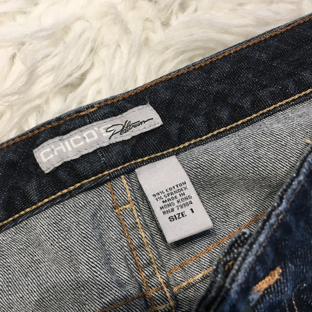 Chico Platinum SZ 1 cropped denim gold trim jeans - Picture 2 of 8